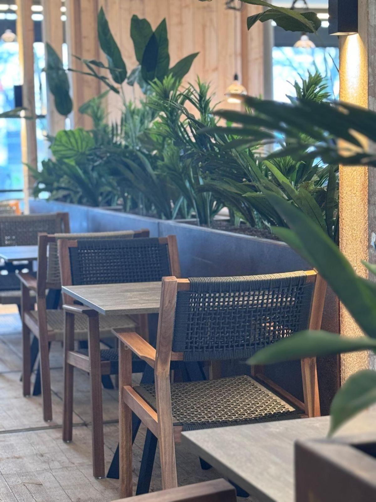 Amani - Aap Hotel Lichtaart Ngoại thất bức ảnh